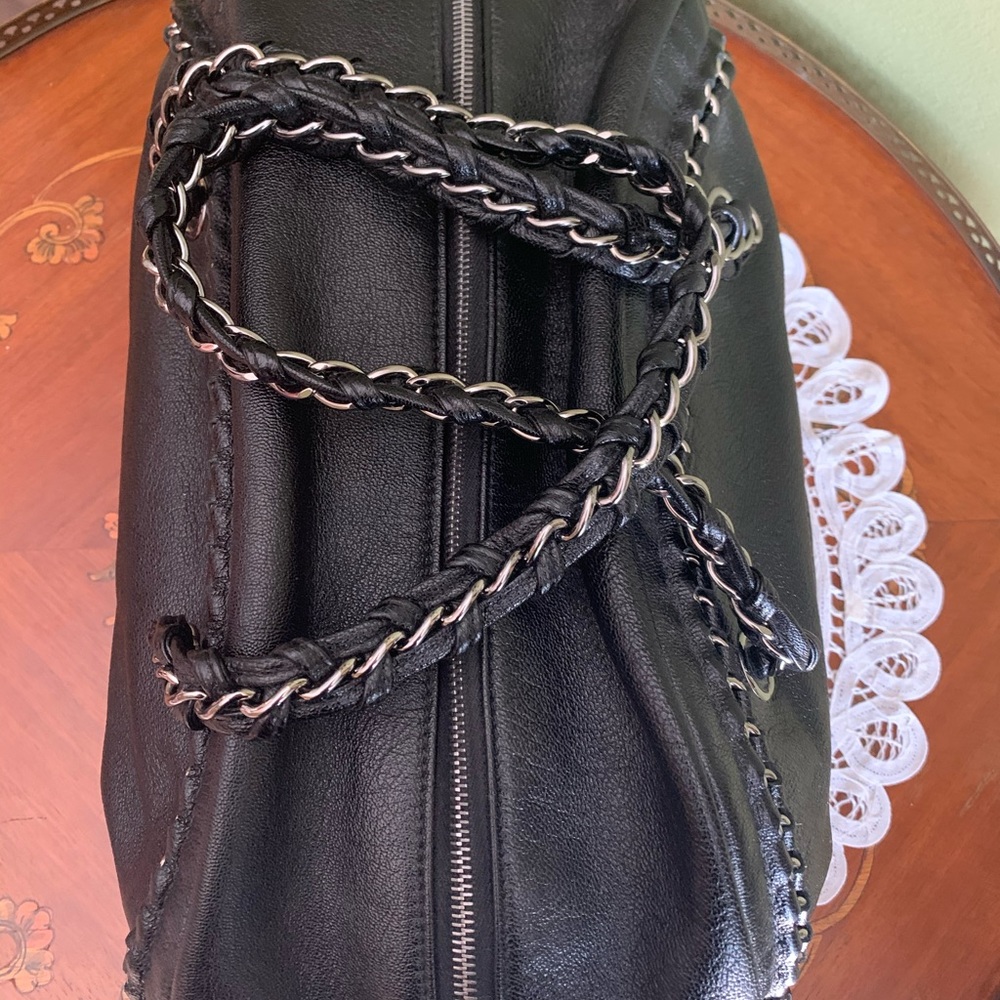 Chanel Bag Large - Picture 2 of 8